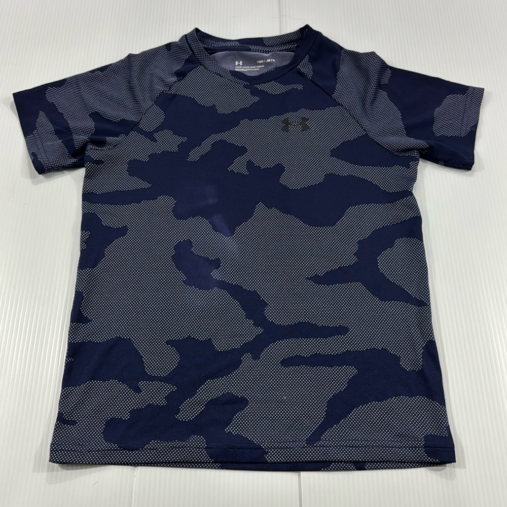 167. Kids blue and white under armour t-shirt (YMD)